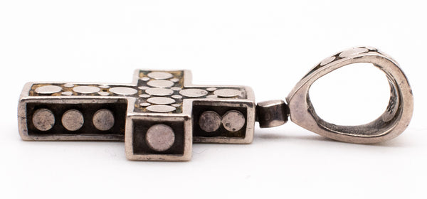 JOHN HARDY 18 KT AND STERLING SILVER DOTS CROSS