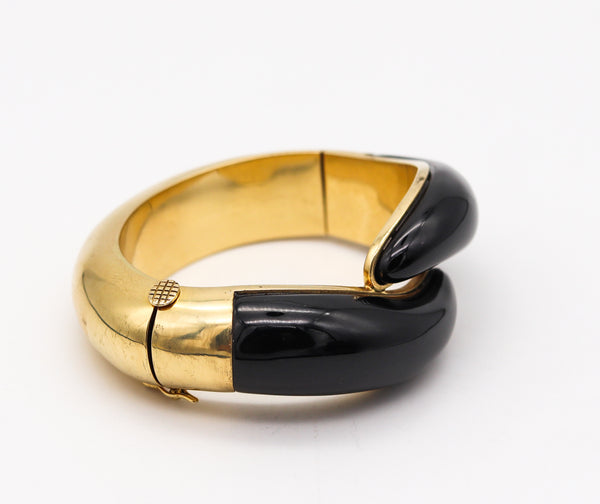 Tiffany And Co. 1981 Elsa Peretti Crossover Black Jade Bangle In 18Kt Yellow Gold