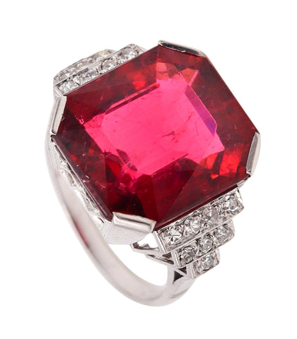 Souteyrand Paris 1920 Art Deco Cocktail Ring In Platinum With 15.04 Cts In Red Rubellite & Diamonds