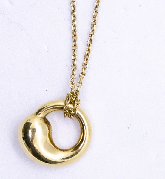 TIFFANY & CO.  18 KT ELSA PERETTI ETERNAL CIRCLE NECKLACE