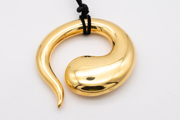 TIFFANY & CO. 1981 BY ELSA PERETTI 18 KT VERMEIL ETERNAL CIRCLE PENDANT NECKLACE