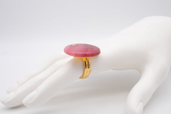 DESIGNER MODERNIST 14 KT GEOMETRIC RING WITH A DIAMOND AND RHODOCHROSITE