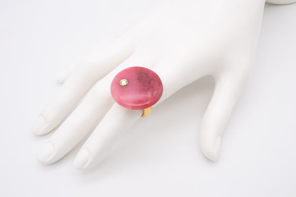 DESIGNER MODERNIST 14 KT GEOMETRIC RING WITH A DIAMOND AND RHODOCHROSITE