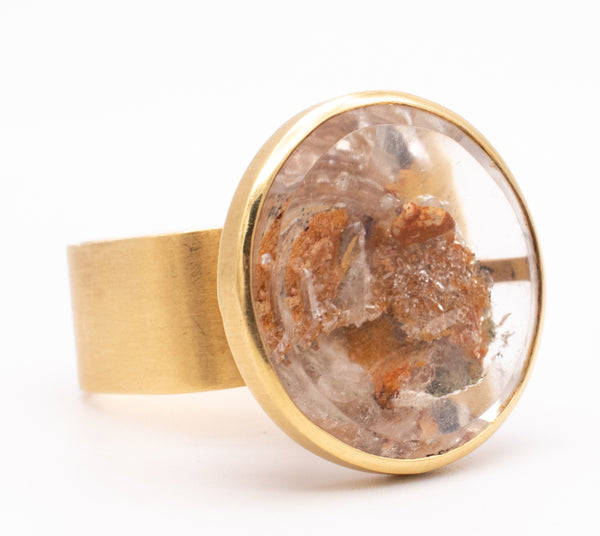GERMAN 1970'S GEOMETRIC 18 KT KINETIC  SPINNING RING WITH A 25 Cts SAGENITIC QUARTZ