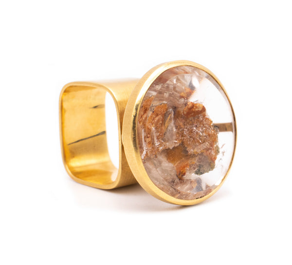 GERMAN 1970'S GEOMETRIC 18 KT KINETIC  SPINNING RING WITH A 25 Cts SAGENITIC QUARTZ