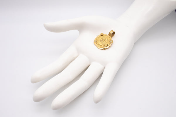 SPANISH 1590'S GOLD DOUBLOON OF 2 ESCUDOS FRAME MOUNT IN 18 KT GOLD