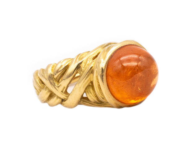 ANGELA CUMMINGS 18 KT GOLD RING WITH A 11.5 Cts MANDARIN GARNET