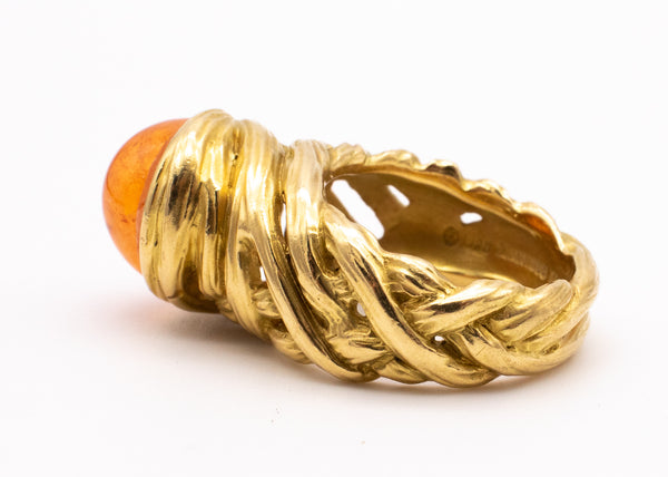 ANGELA CUMMINGS 18 KT GOLD RING WITH A 11.5 Cts MANDARIN GARNET