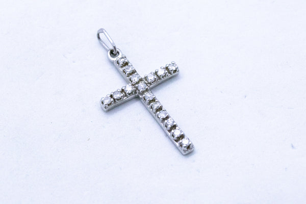 CROSS 18 KT GOLD WITH 0.96 Ctw DIAMONDS