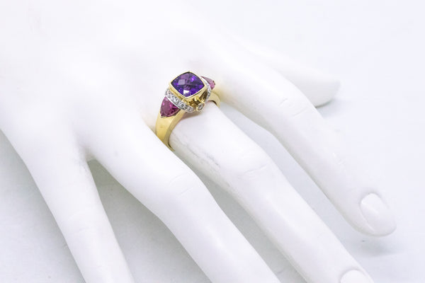 COLORFUL 14 KT GOLD RING WITH 3.96 Cts DIAMONDS, AMETHYST & TOURMALINE