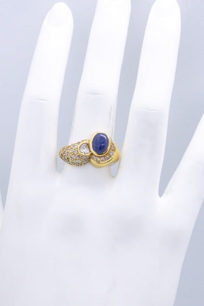 FANCY CUT 3.03 Cts DIAMOND & SAPPHIRE  18 KT GOLD RING
