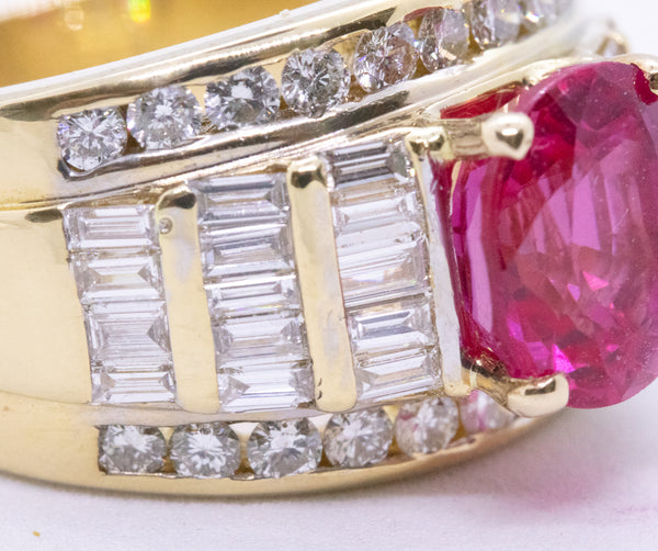 IMPRESSIVE 18 KT RING WITH 6.97 Cts IN DIAMONDS & PINK MADAGASCAR SAPPHIRE
