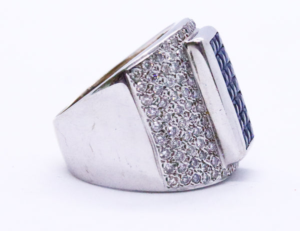 INVISIBLE SETTING BLUE SAPPHIRE & DIAMONDS 18 KT RING