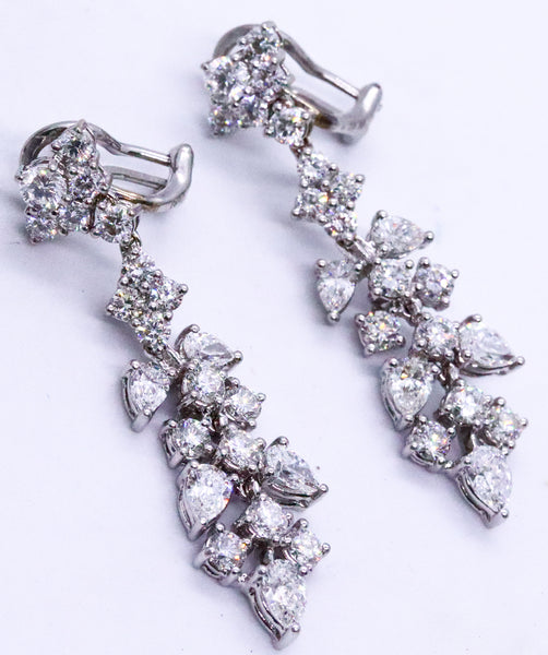 PLATINUM EARRINGS 1950'S WITH EXCEPTIONAL CASCADE OF DIAMONDS