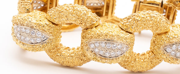 BIRKS 1960'S MID CENTURY 18 KT GOLD AND PLATINUM BRACELET WITH 3.36 Cts IN DIAMONDS