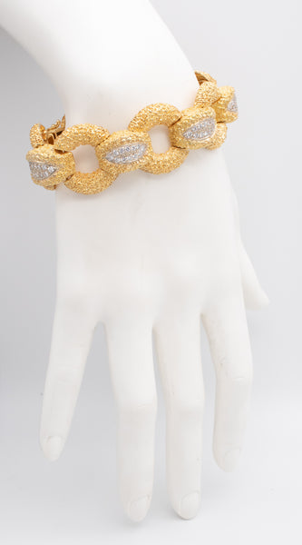 BIRKS 1960'S MID CENTURY 18 KT GOLD AND PLATINUM BRACELET WITH 3.36 Cts IN DIAMONDS