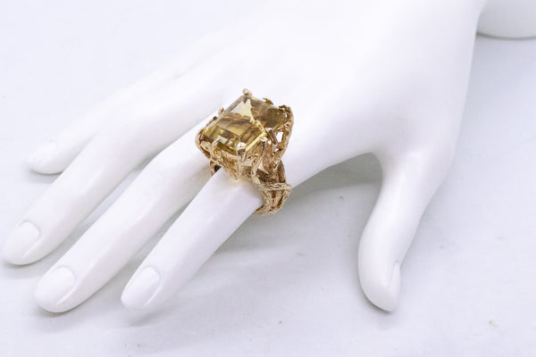 MODERNIST 18 KT ORGANIC 1960 RING WITH 26.51 Cts CITRINE