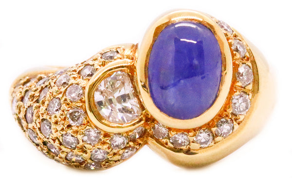FANCY CUT 3.03 Cts DIAMOND & SAPPHIRE  18 KT GOLD RING