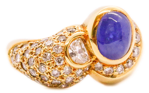 FANCY CUT 3.03 Cts DIAMOND & SAPPHIRE  18 KT GOLD RING