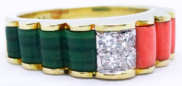 ART DECO 14 KT GOLD RING WITH CARVED CORAL AND MALACHITE