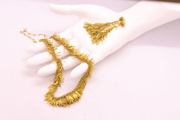 H. STERN RARE 18 KT BRUSHED FEATHERS GOLD SUITE OF NECKLACE & EARRINGS