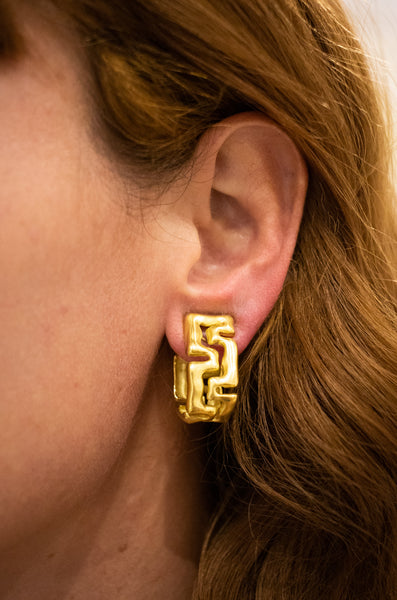 TIFFANY & CO. 18 KT GOLD EARRINGS WITH ETRUSCAN GREEK KEY PATTERN