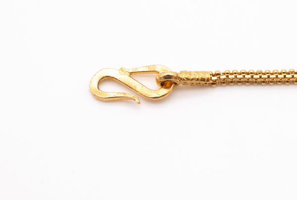 HAMMERED HAND MADE ORIENTAL MIDDLE EAST LONG CHAIN IN 22 KT GOLD