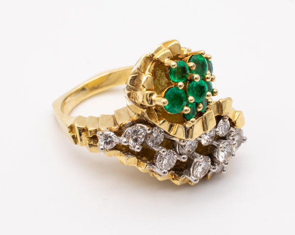 Modernist 1970 Bold Cocktail Ring In 18Kt With 3.15 Cts Of Diamonds And Emeralds