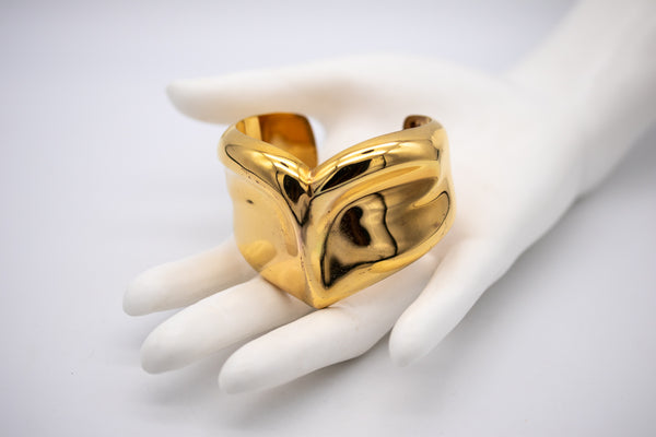 TIFFANY & CO. 1979 BY ELSA PERETTI ABSTRACT CUFF BRACELET IN 18 KT GOLD VERMEIL
