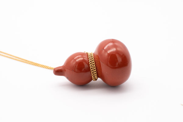 TIFFANY & CO. 1977 BY ANGELA CUMMINGS 18 KT LONG NECKLACE WITH JASPER JAR