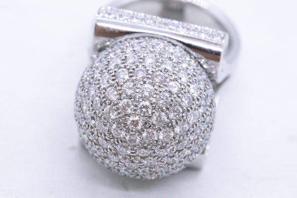 CARL BUCHERER 18 KT GOLD RING WITH 4.95 Cts VVS DIAMONDS