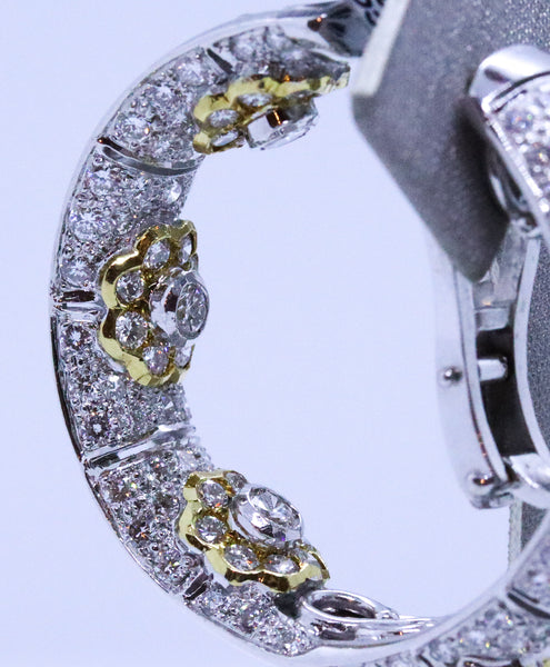 HANS D KRIEGER Co 18 KT GOLD EXCEPTIONAL EARRINGS WITH 7.04 CT DIAMONDS