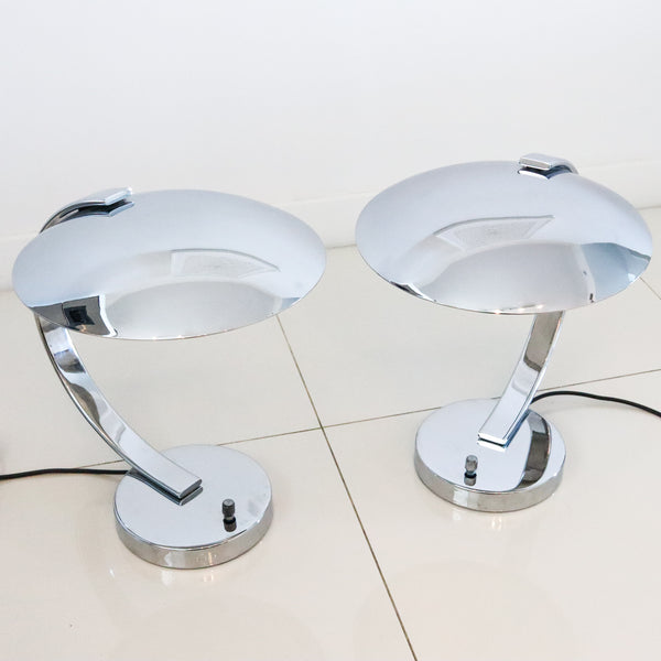 Pierre Disderot Paris 1980 Pair Of Aerodynamic Desk Lamps in Nickel Chrome