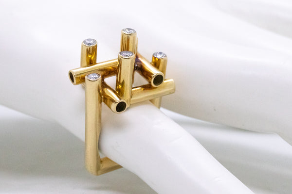 GEOMETRIC STUDIO PIECE 18 KT RETRO PIPES RING WITH VS DIAMONDS