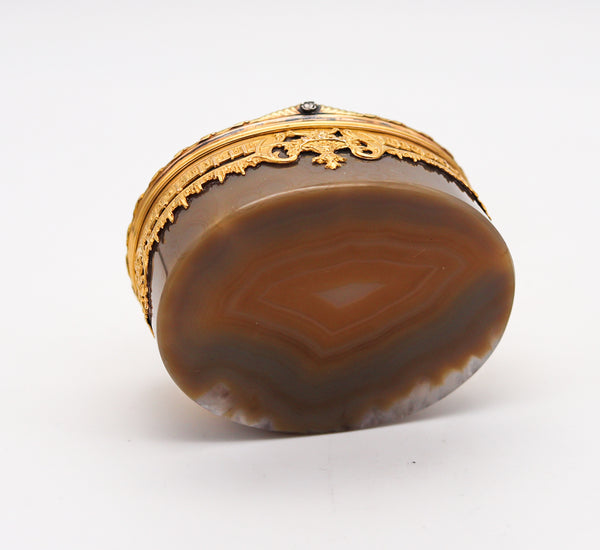 French 1819 1838 Baroque Louis XV Snuff Box In Carved Agate And Chiseled 18Kt Gold
