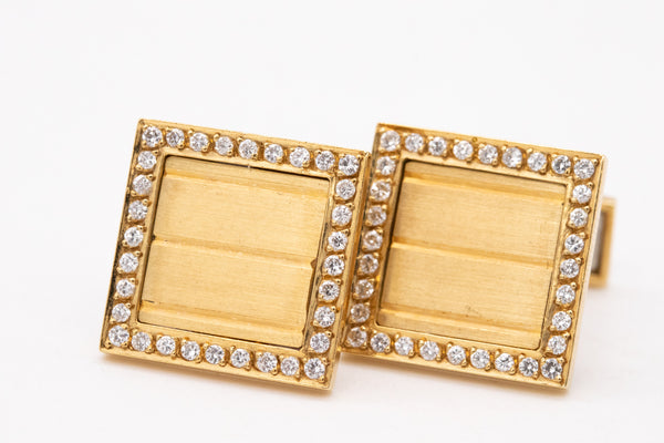 Maison Gerard 1970 Paris 18Kt Yellow Gold Cufflinks With 1.28 Cts Of VS Diamonds