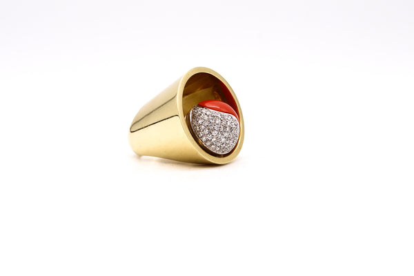 Spatialism 1970 Artistic Sculptural Yin Yang Ring In 18Kt Gold With 1.55 Cts In Diamonds And Coral
