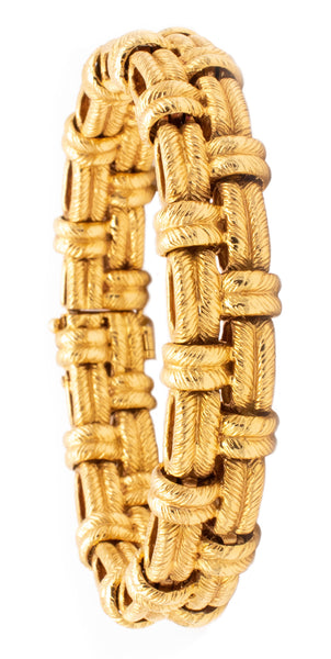 HERMES PARIS 1970'S VINTAGE 18 KT YELLOW GOLD TEXTURED RARE BRACELET