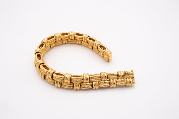 HERMES PARIS 1970'S VINTAGE 18 KT YELLOW GOLD TEXTURED RARE BRACELET