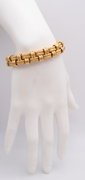 HERMES PARIS 1970'S VINTAGE 18 KT YELLOW GOLD TEXTURED RARE BRACELET