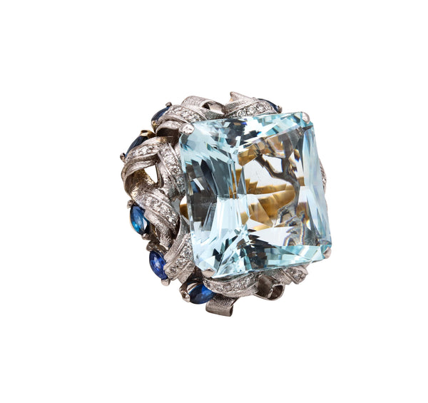 *Gia certified Mid-Century 1960 ring in18 kt gold with 50.81 Cts in aquamarine sapphires & diamonds