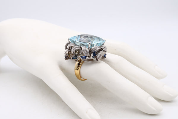 *Gia certified Mid-Century 1960 ring in18 kt gold with 50.81 Cts in aquamarine sapphires & diamonds