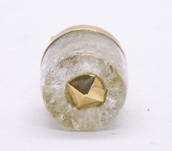 MODERNIST STUDIO DESIGN 18 KT RING WITH MASSIVE QUARTZ