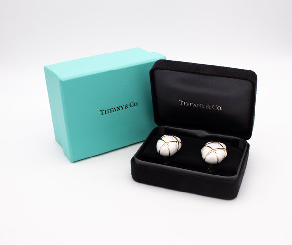 TIFFANY & CO. 1970'S VINTAGE QUILTED EARRINGS IN 18 KT GOLD WITH WHITE ENAMEL