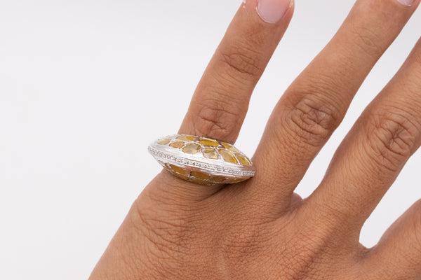 *Vivaan edgy cocktail ring in 18 kt white gold with 12.45 Ctw of natural fancy yellow diamonds