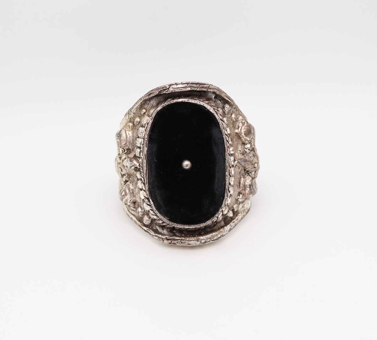 SOLD OUT】YSL Yves Saint Laurent by Tom Ford Velvet Bracelet
