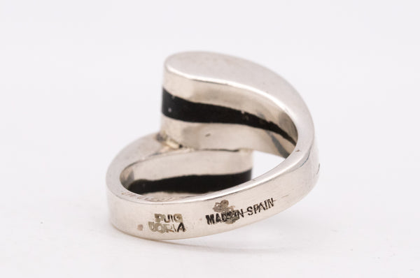 PUIG DORIA 1970 MODERNIST RING IN STERLING SILVER WITH EBONY WOOD