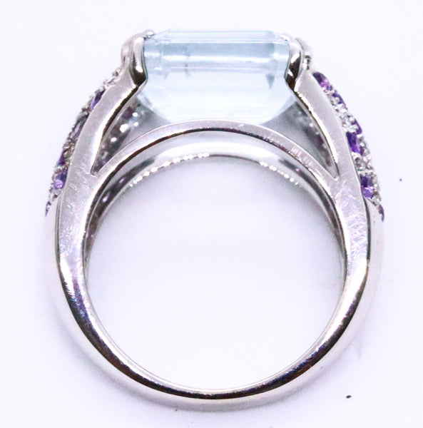 MAUBOUSSIN, PARIS. AQUAMARINE & DIAMONDS 18 KT GOLD RING