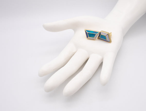 TIFFANY & CO. 1982 BY ANGELA CUMMINGS  RARE 18 KT GOLD GEOMETRIC EARRINGS WITH OPAL