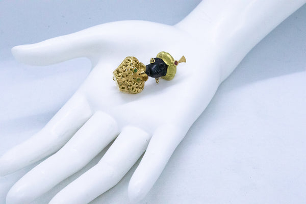 BLACKAMOOR BROOCH PENDANT IN 18 KT WITH EBONY AND GEMSTONES